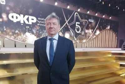 Village Teacher Sends Pupils to Top Technical Institutes