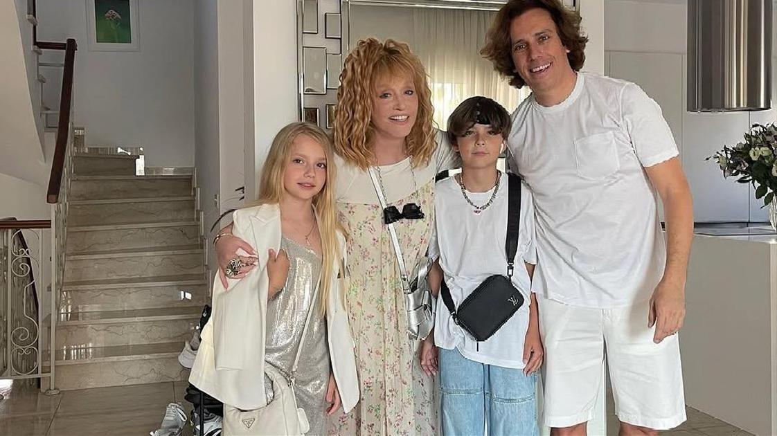 Пугачева избавляется от своей самой роскошной квартиры&nbsp;&mdash; смотрим, за что она просит 390&nbsp;млн рублей