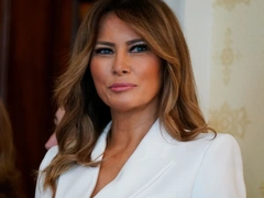 Мелания Трамп выгуляла эффектные туфли, но в Сети обсуждают лишь вздувшиеся вены на ее ногах