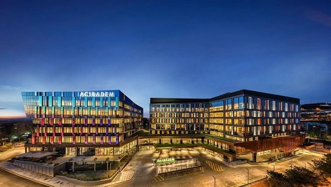Сеть клиник Acibadem&nbsp;— одна из ведущих частных медицинских сетей Турции | Источник: сеть клиник Acıbadem