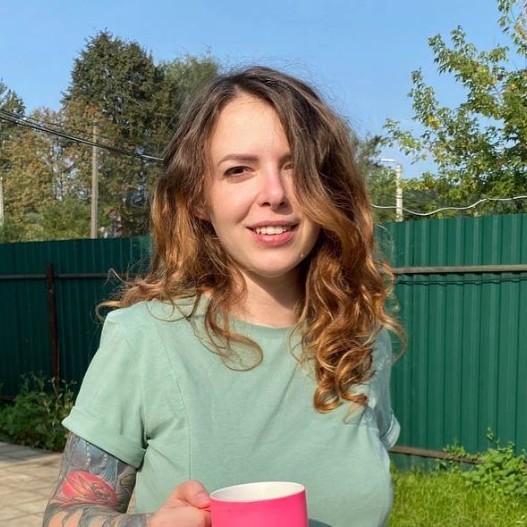 4-летней дочке Жени Огурцовой с низкорослостью помог экспериментальный препарат: «Вытянулись ручки и ножки»