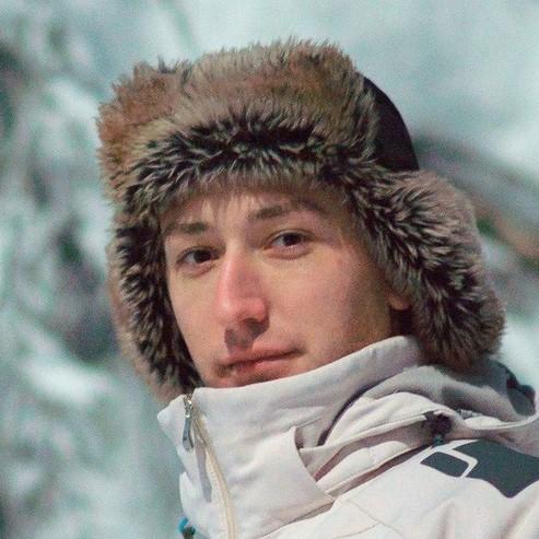<p>Виталий Макаров</p>
