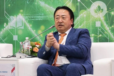 Когда Петербург сможет догнать Пекин по развитию