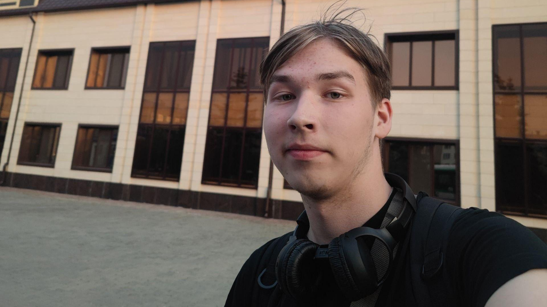 Три недели в вагонах, сон на вокзале и поездки «зайцем»: как 16-летний школьник добирался на электричках из Москвы до Владивостока