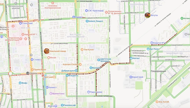 Пробка возле цветочного рынка в Краснодаре | Источник: Yandex.ru