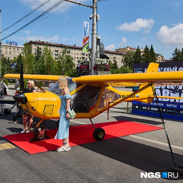 Компании города установили свои стенды | Источник: Александр Ощепков / NGS.RU