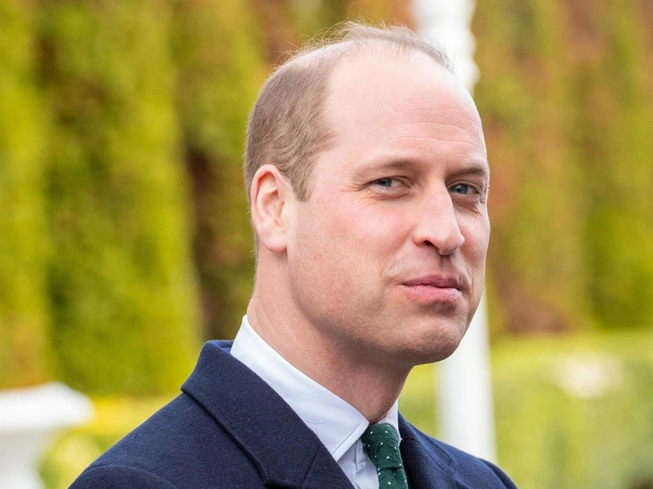 Принц Уильям повторил культовые снимки принцессы Дианы спустя 34 года | marieclaire.ru