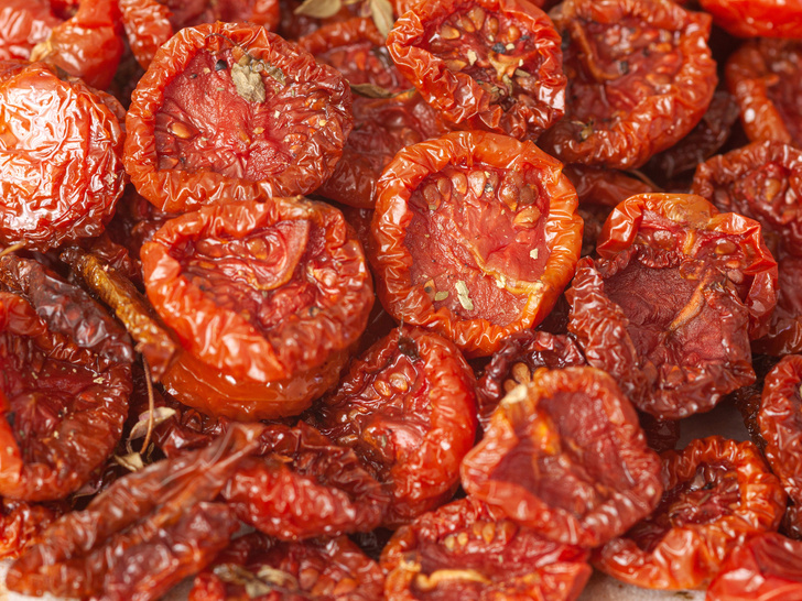 Попросят повторить: лучший рецепт вяленых помидоров, которые вы захотите готовить снова и снова