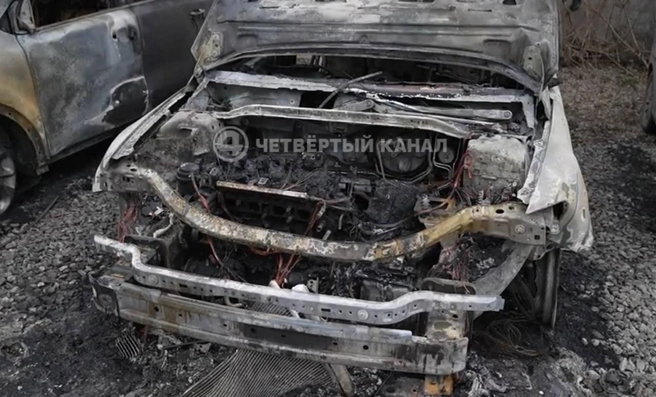 В одном из автомобилей погиб мужчина  | Источник: 4 канал
