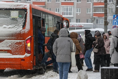 Автобусы в Нижнем поменяют маршруты из-за уборки снега