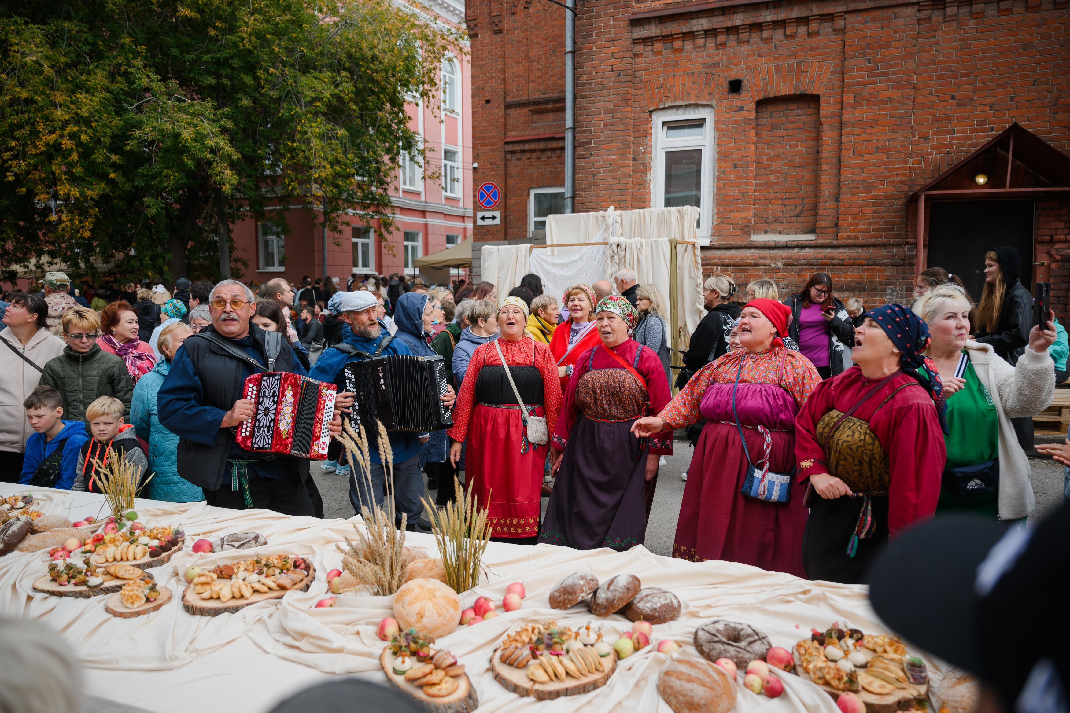 В Перми пройдет фестиваль «Дикоросы» с бесплатными угощениями