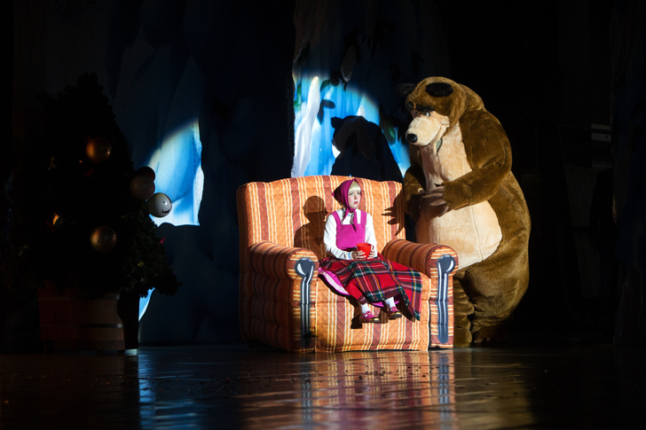 Новогоднее шоу с героями мультсериала «Маша и медведь» покажут на большой сцене
