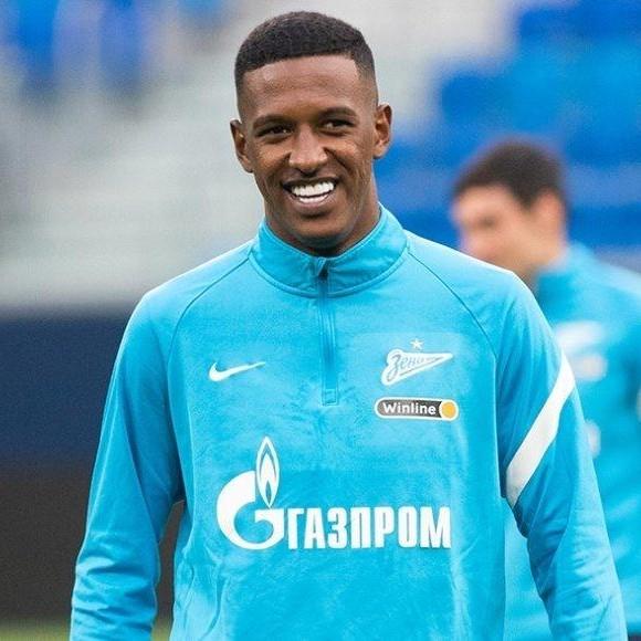 <p>Роберт Ренан</p>