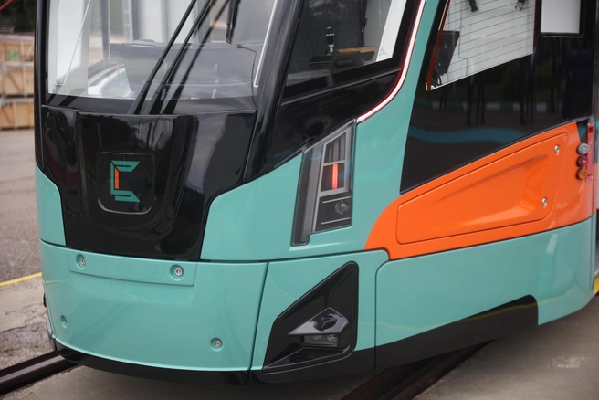 После дебоша в трамвае на Новочеркасском задержана 15-летняя амазонка  | Источник: Сергей Михайличенко / FONTANKA.RU