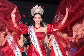 Королевой Москвы стала ведущая Europa Plus TV Надежда Шанина