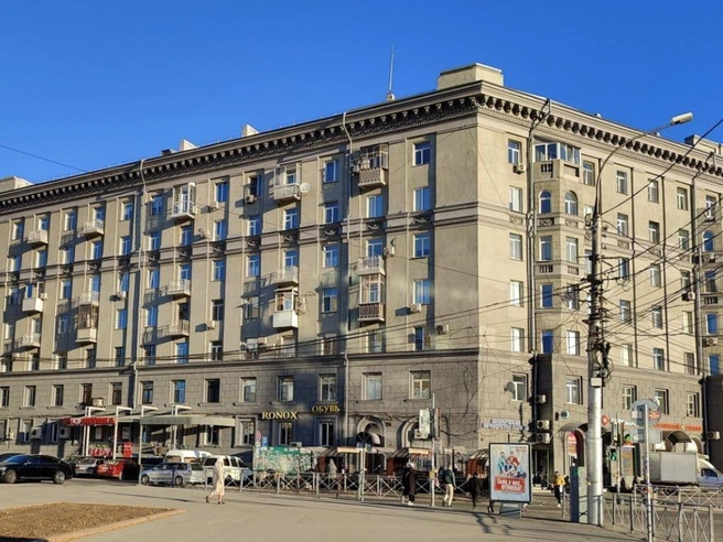 Здание возвели в 1956 году | Источник: Арсений Морозов / 2ГИС