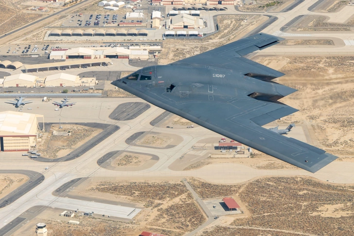 B-2 | Источник: AC NewsPhoto