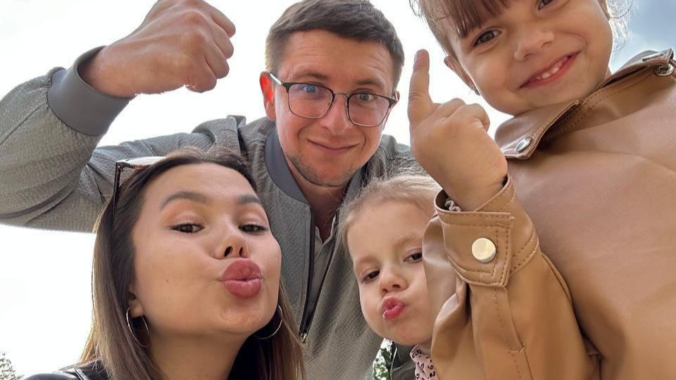 Влюбилась в женатого: как сложилась судьба участницы шоу «Беременна в 16» — видео