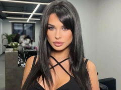 Пинчук на Мальдивах худеет из-за стресса и продолжает разоблачать мужа