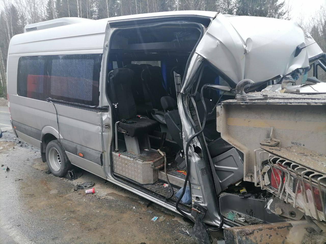 Юную хоккеистку, попавшую в жесткое ДТП под Пермью больше месяца назад, выписали из больницы