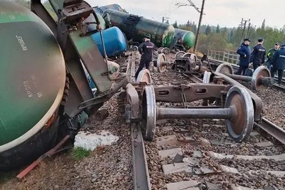 Дело о сходе локомотива в Семрино передано в суд