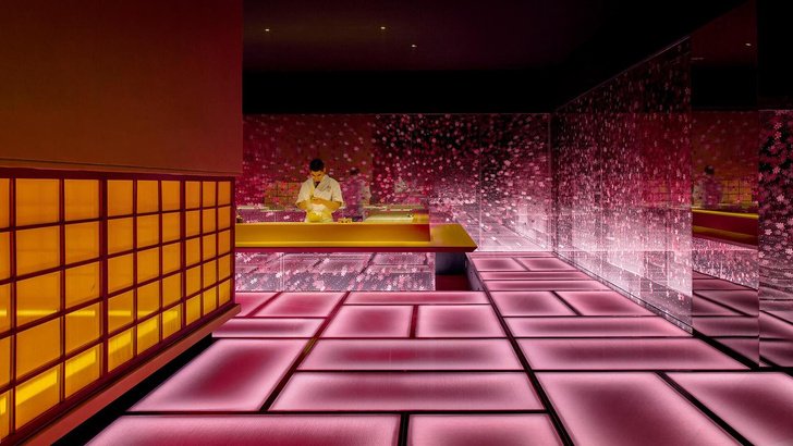 This radiant, virtual-like labyrinth is really a Japanese restaurant in Shanghai (фото 0)
