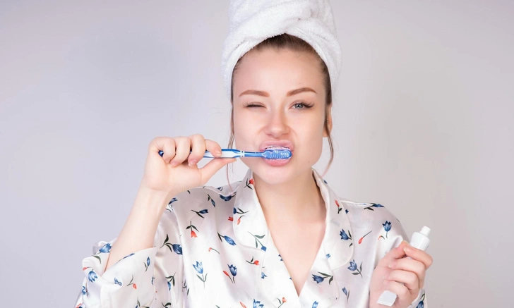 прополис для зубов  | Источник: iStock