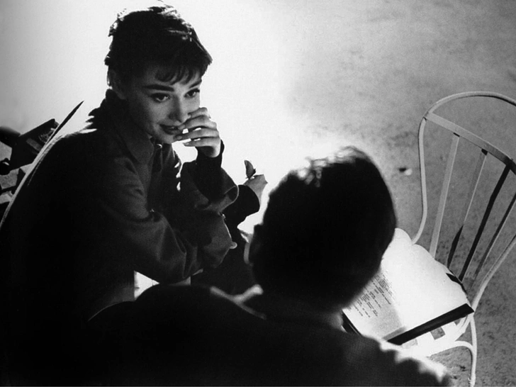 Кадр из фильма «Сабрина» (1954)