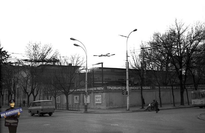 Перекресток улиц Северной и Красной, 1980 год | Источник: Сергей Иванова / Myekaterinodar.ru