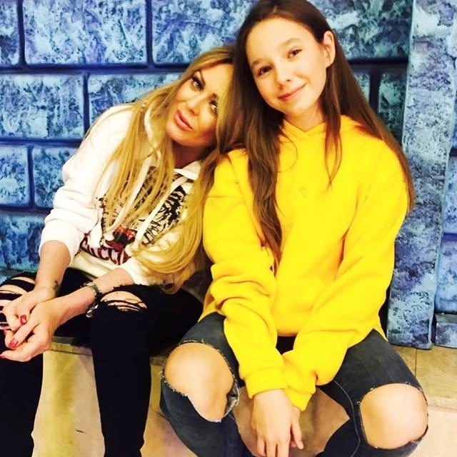 Вера с мамой были не разлей вода | Источник: julianachalova / Instagram (экстремистская организация, деятельность запрещена на территории РФ)