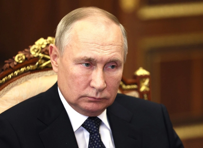 Путин призвал расселять людей из трущоб | 62.ru