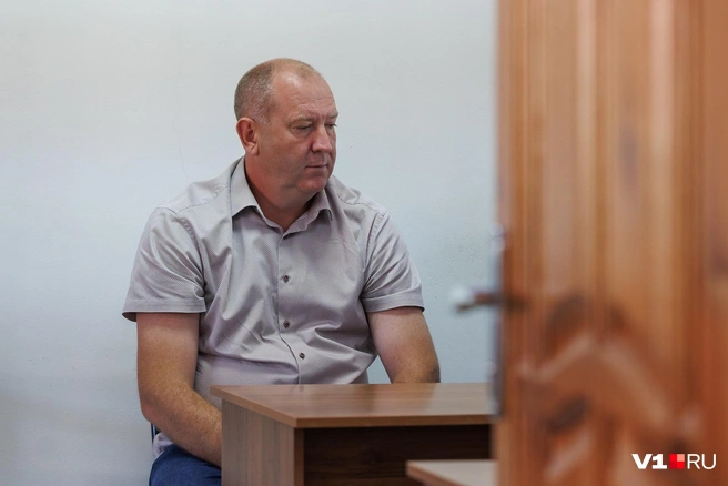 Александр Степанов говорит, что близкие очень переживают из-за происходящего с ним | Источник: Алексей Волхонский / V1.RU