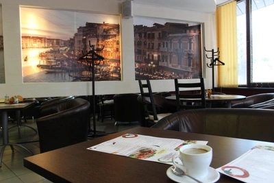 Посещаемость ресторанов упала до 90%, ситуация тяжелее пандемии