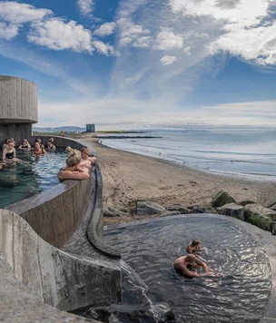 Купальня Guðlaug baths в Исландии