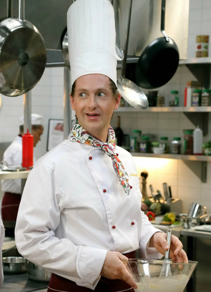 Звезда сериала «Кухня» Никита Тарасов резко располнел — фото