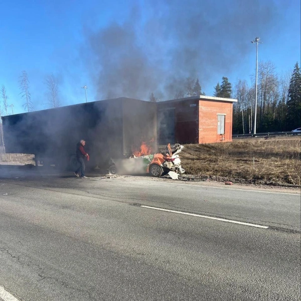 Стали известны подробности смертельного ДТП в Курортном районе, где сгорели два автомобиля | Источник: ГУ МВД России по г. Санкт-Петербургу и Ленинградской области