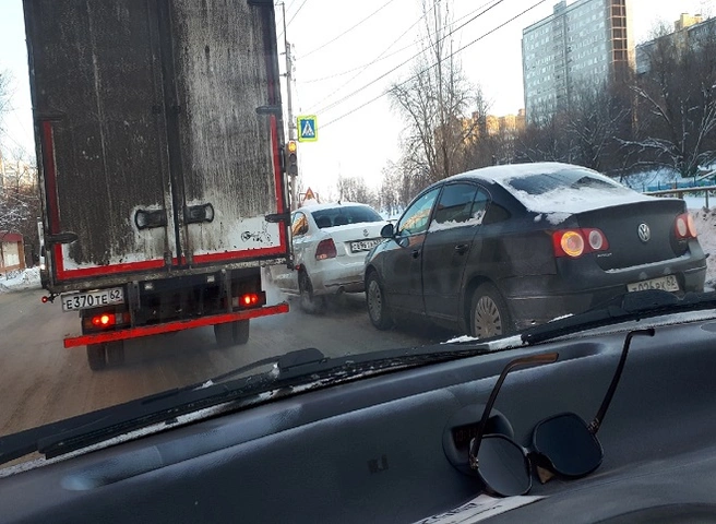 Из-за ДТП на улице Советской Армии собралась большая пробка | ya62.ru