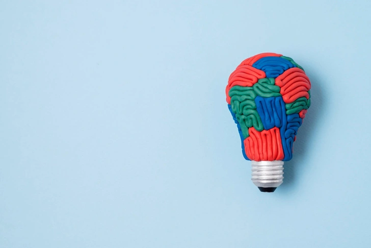 Тест на гибкость мышления: составьте слова из 7 букв с центральной буквой «Ф» | Источник: freepik