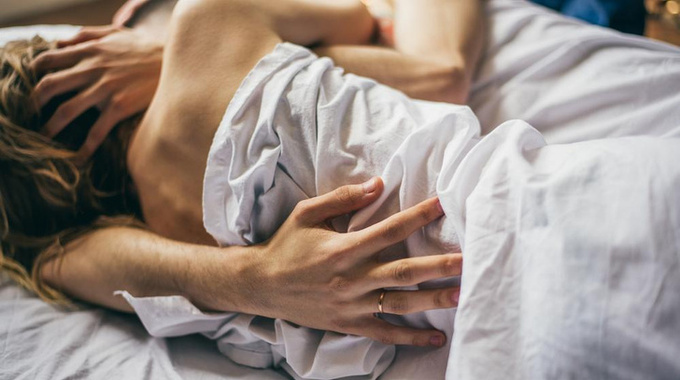 Что делать, если мужчина не может достичь оргазма: 5 причин и их решения