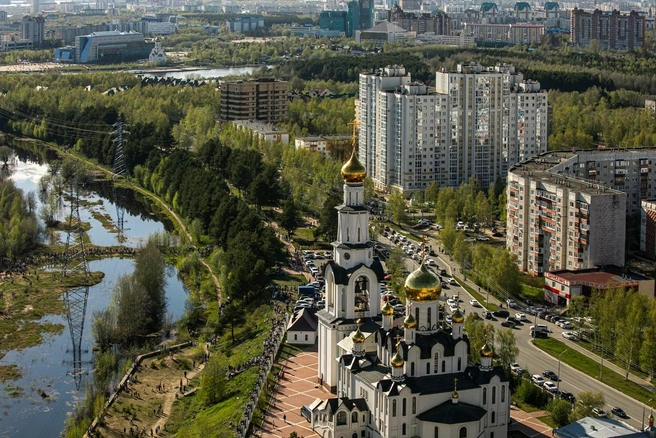 Некоторые районы Сургута очень нуждаются в соцобъектах | Источник: Александр Шумай / Vk.com