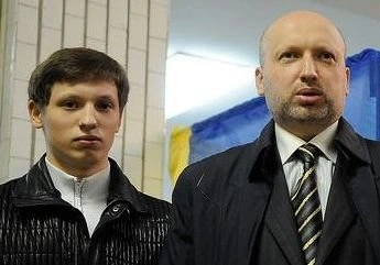 Единственному сыну Турчинова прислали повестку из военкомата | ya62.ru