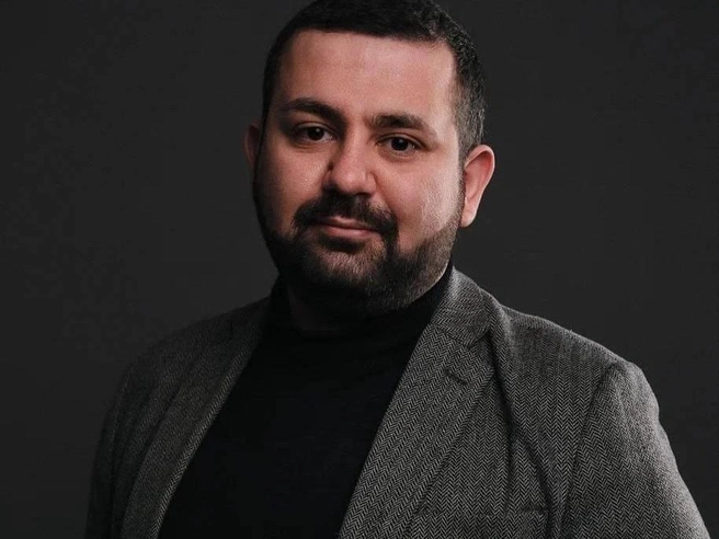 Мурад Садыгзаде — политолог, возглавляющий Центр ближневосточных исследований, автор телеграм-канала «Восточный караул». | Источник: из личного архива 