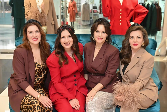 Перья выходят на пик актуальности | Источник: Анастасия Буллер