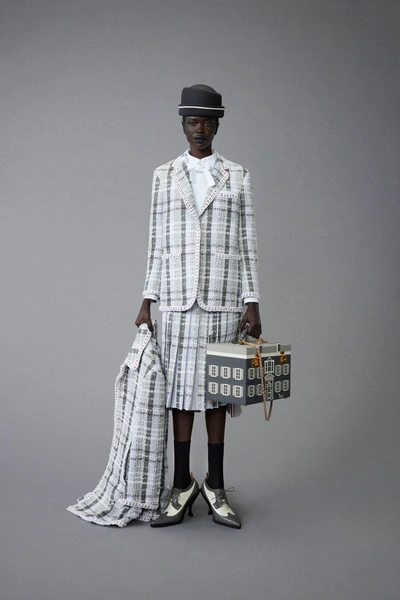 Первая коллекция в 2024 году: женский pre-fall Thom Browne