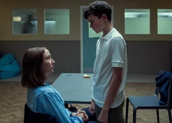 Нашумевший сериал Netflix «Переходный возраст» теперь будут показывать во всех школах Великобритании