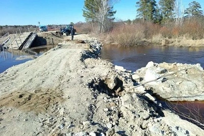 В Приамурье ввели режим повышенной готовности из-за размыва дороги