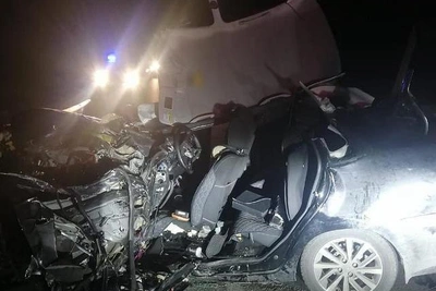 Лишённый прав водитель погиб в столкновении с фурой под Волгоградом