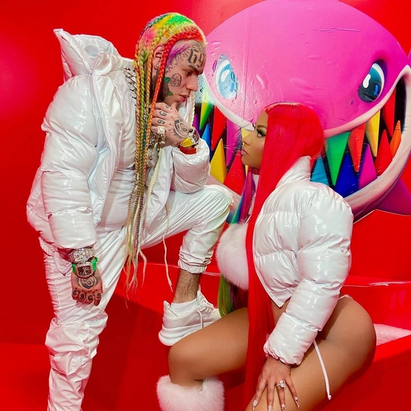 Рекорда не было: YouTube не засчитал просмотры на новом клипе 6ix9ine и Ники Минаж