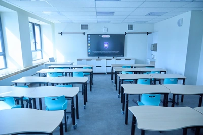 Оренбургские школьники возобновят очные занятия