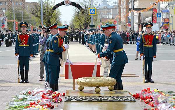 События недели: в Калуге зажжен Вечный огонь и открыт памятник маршалу Жукову